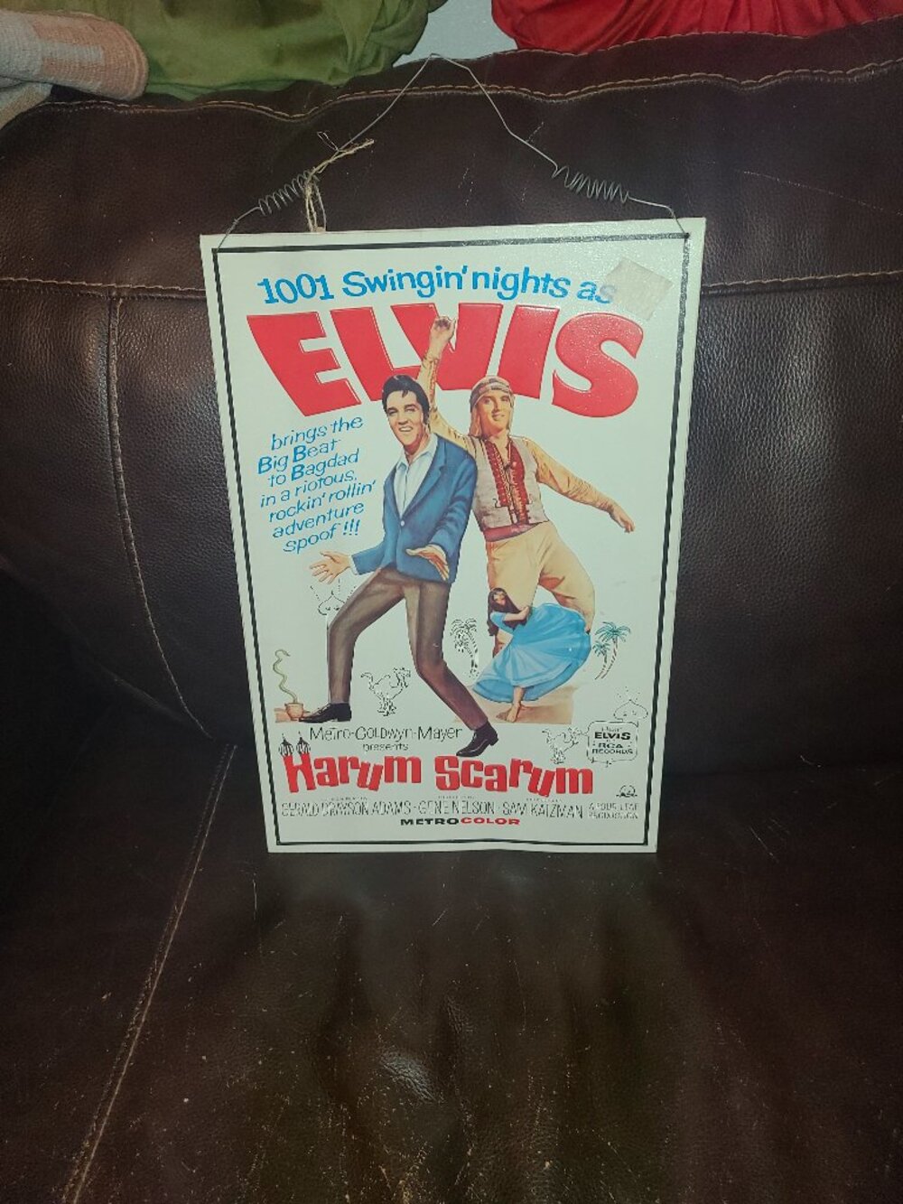 1001 SWINGIN' NIGHTS AS ELVIS HARUM SCARUM METAL/TIN SIGN 1994 17" x 11.5"